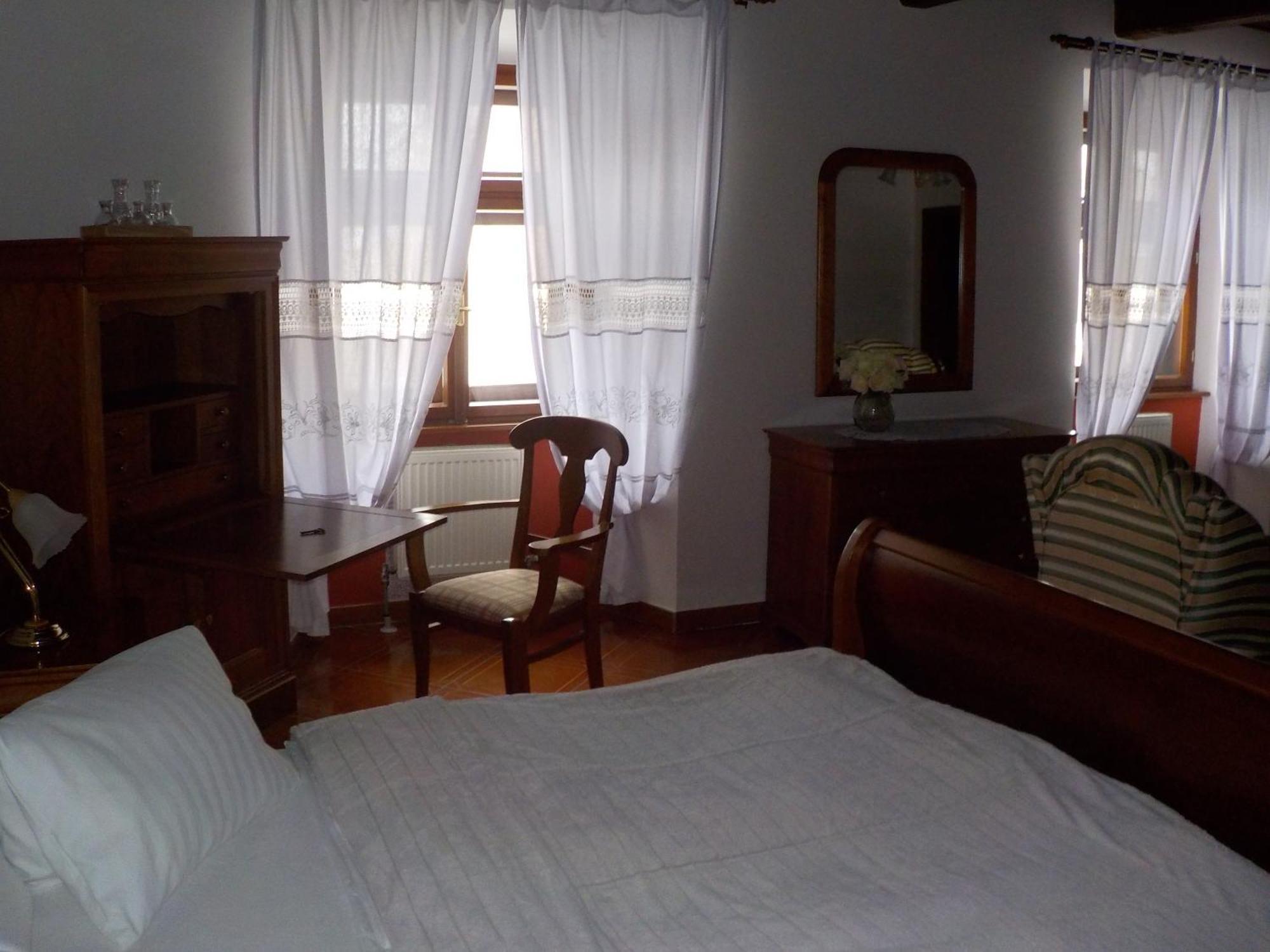 Hotel Kriváň Kysucke Nove Mesto Habitación foto